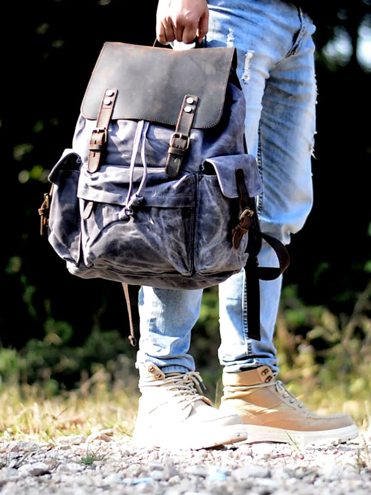 Canvas bag with leather